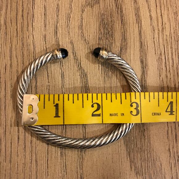 Authentic David Yurman 7mm Classic Cable Bracelet with Black Onyx & Yellow Gold - Picture 14 of 16